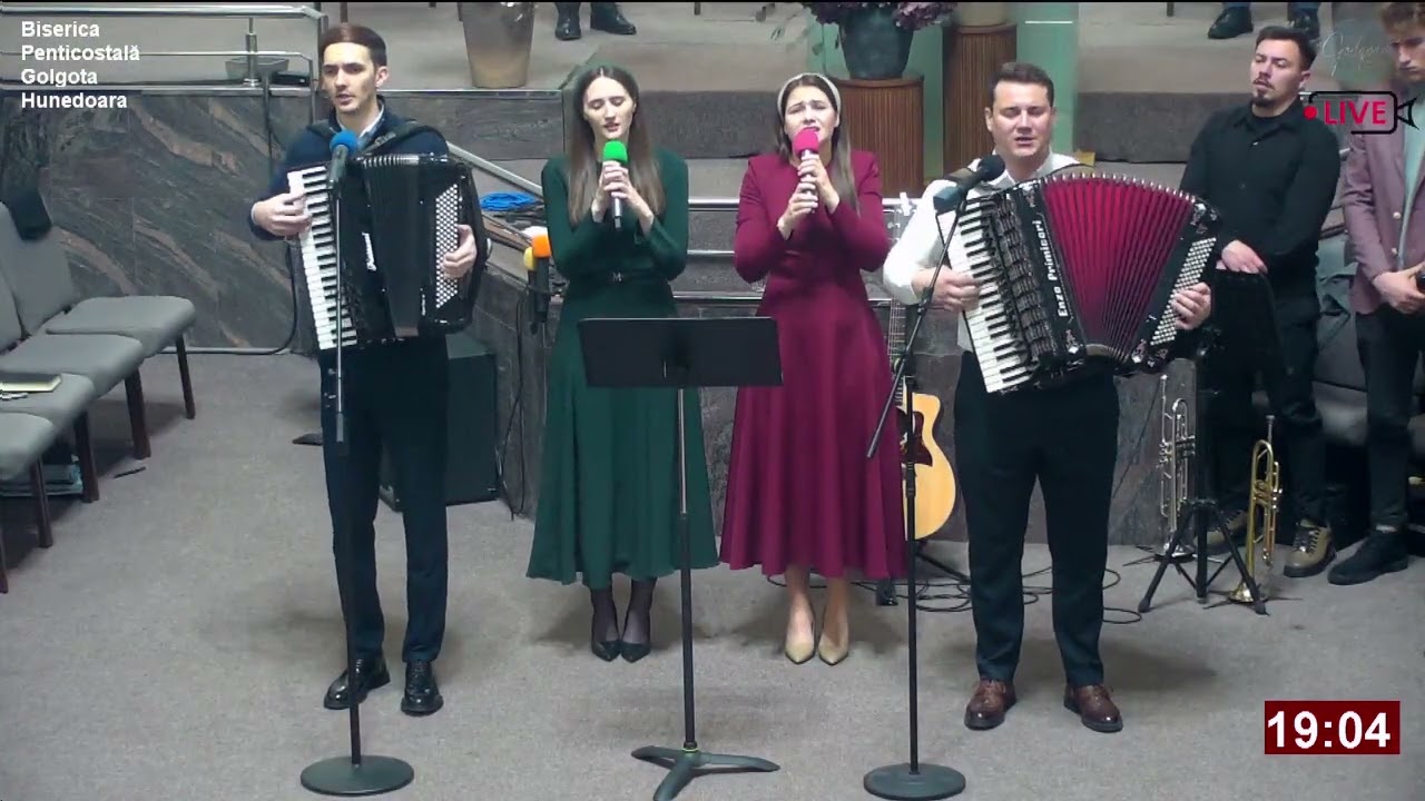 Familia Hăprian & Familia Radu - Deschide-ţi azi larg inima