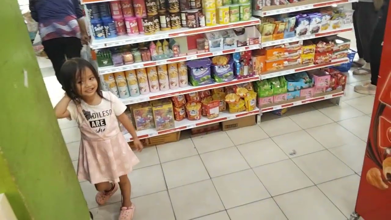HANTAR ADIK AMBIL KAKAK SEKOLAH // TERUS KE SUPERMARKET BELI BARANG GUNA IC //