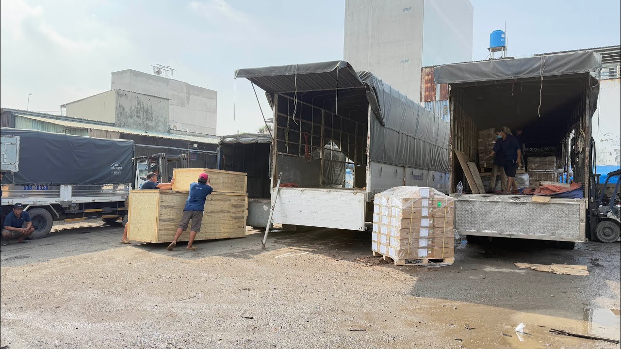 Hàng kiện gỗ không có đế nâng sao cho không bị bể kiện?