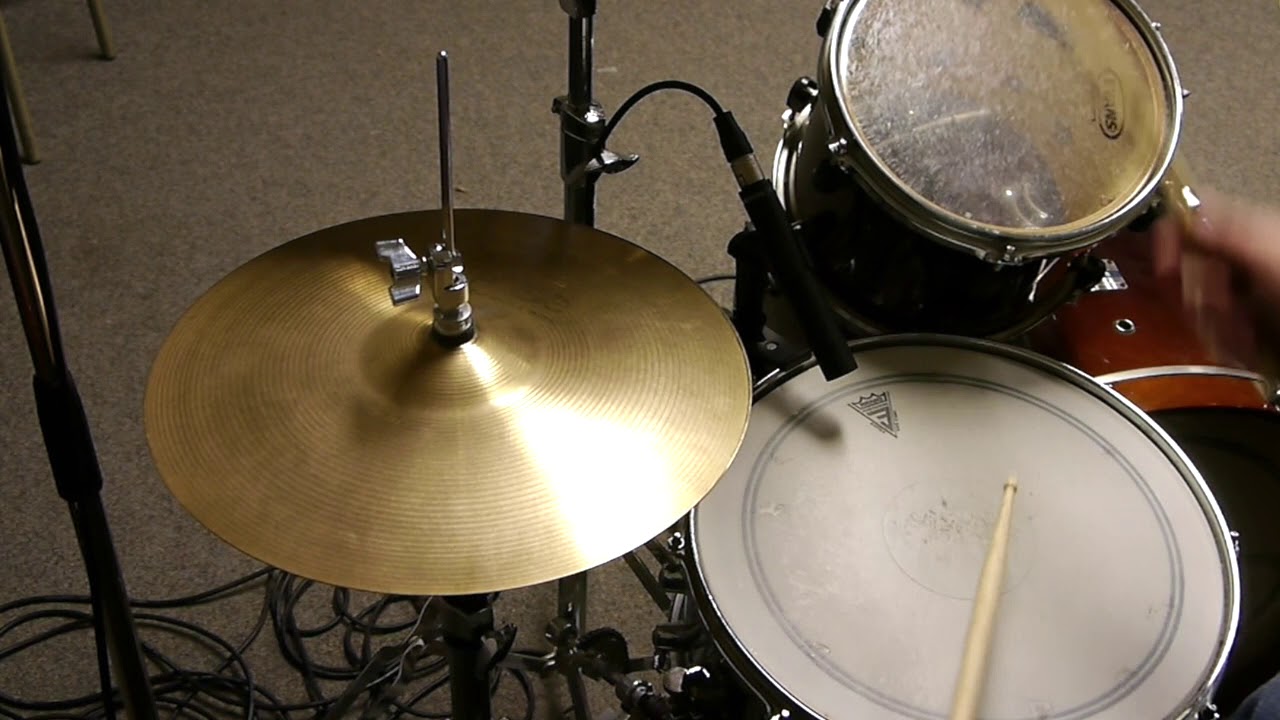Paiste Formula 602 14" Medium Hi-hat - 1973