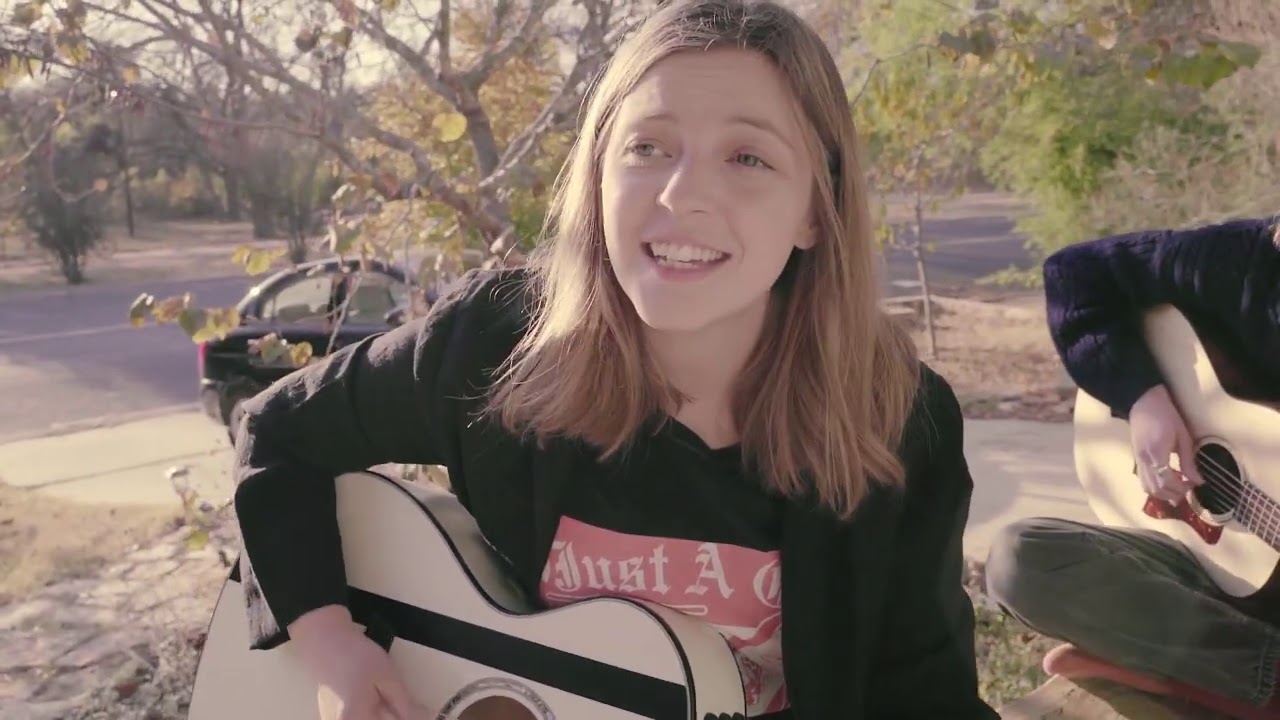 Jade Bird – There She Goes (The La's cover)