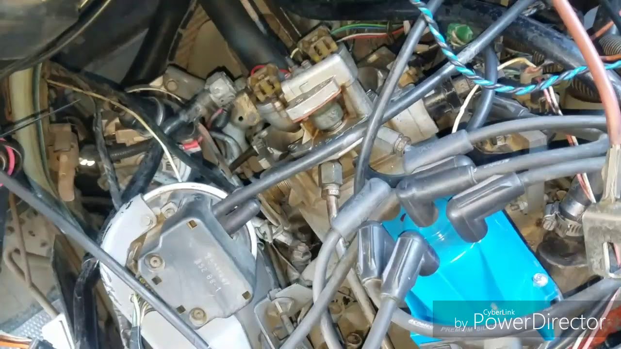 Chevy throttle body injection, TBI system.