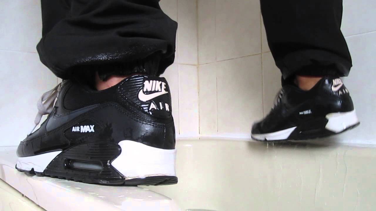 NIKE AIR MAX 90 SOAKED | WET SNEAKERS
