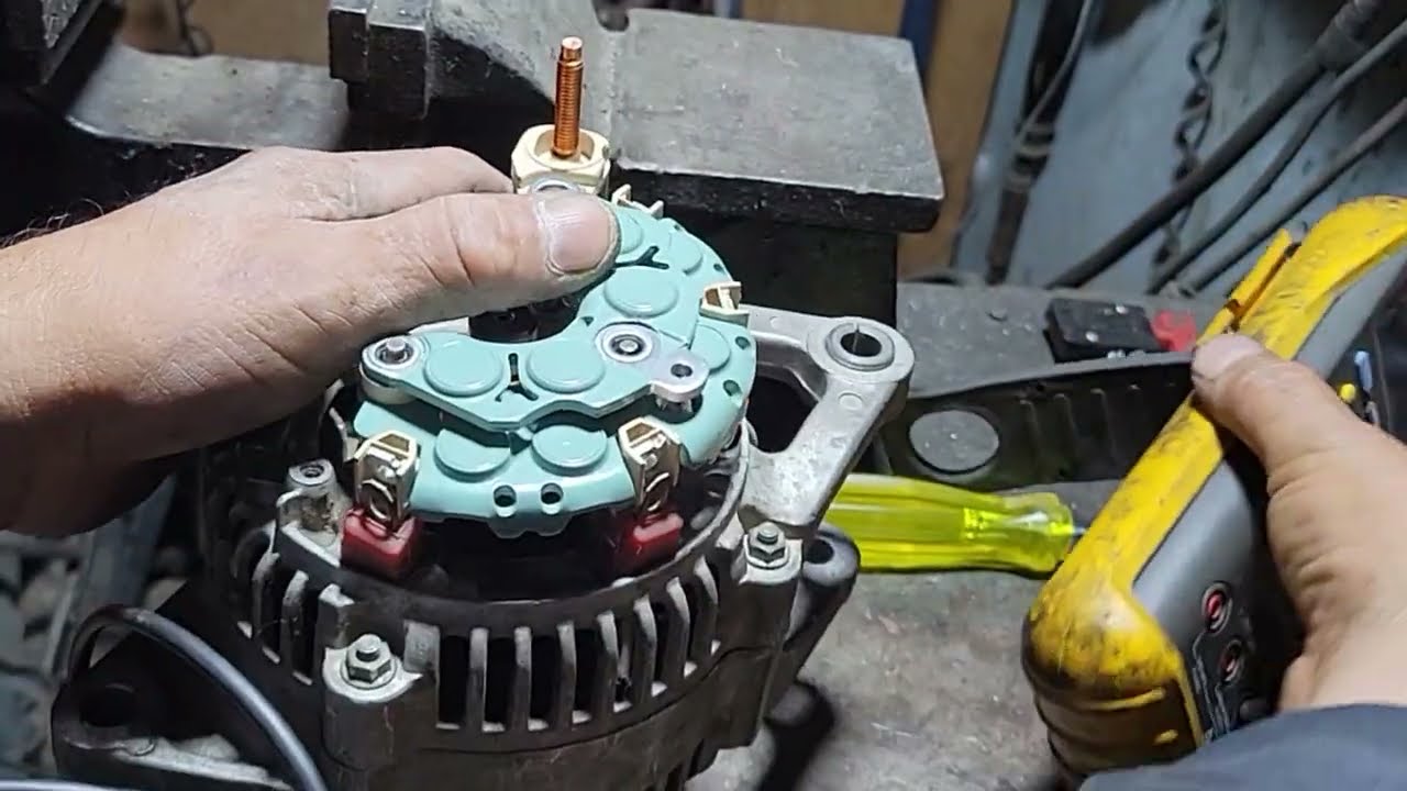 REPARACION ALTERNADOR DODGE CARAVAN CHRYSLER NIPONDENSO.