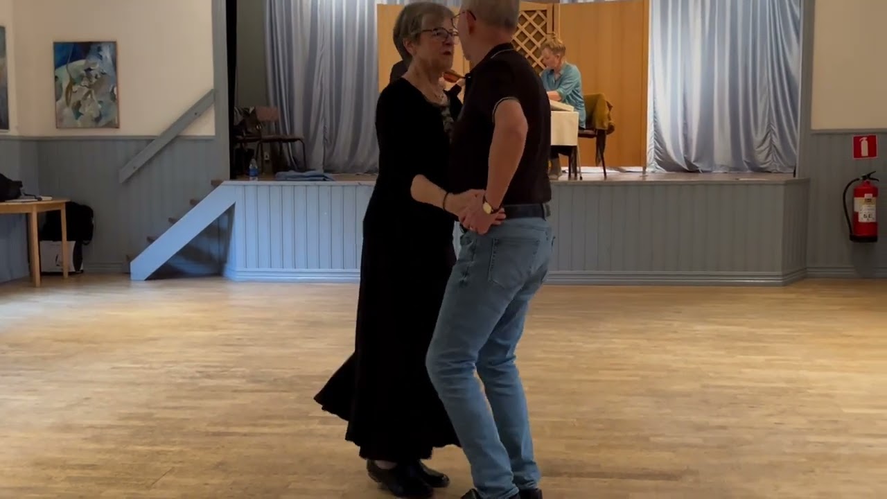 Bakmes från Hede efter Persson