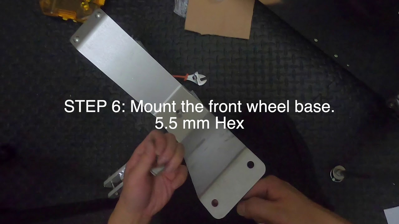 Alumacart Big Kahuna Beach Wagon unboxing, assembly, and first impressions.