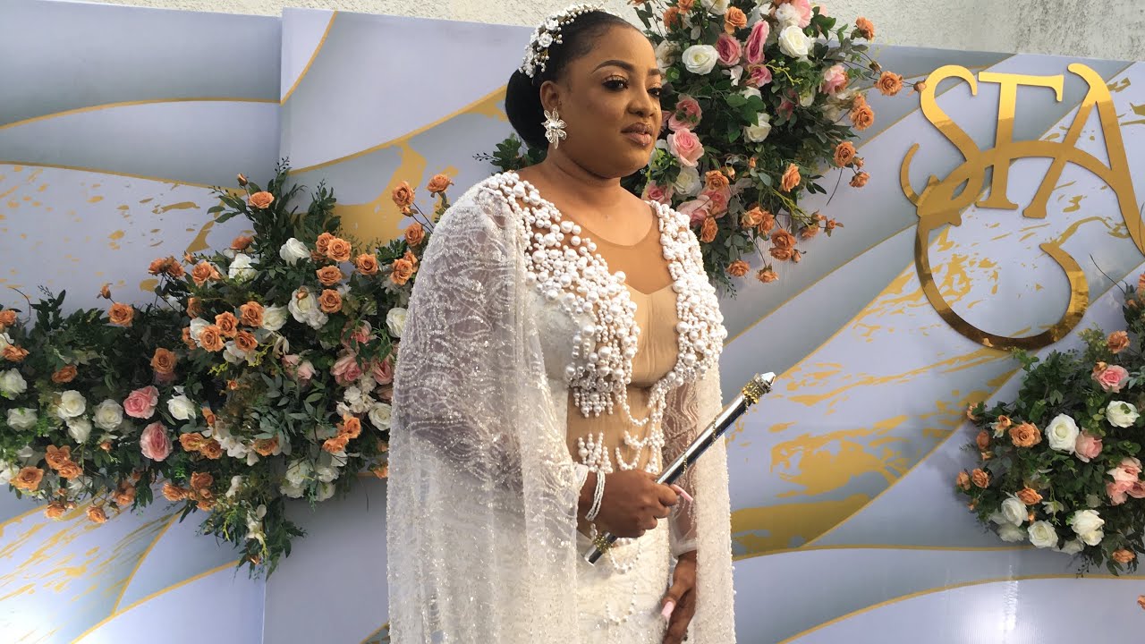 ACTRESS SOTAYO ARRIVAL TO HER BIRTHDAY VS CORONATION PARTY