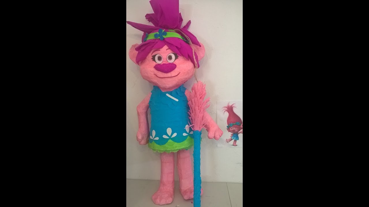 PIÑATA POPPY TROLLS