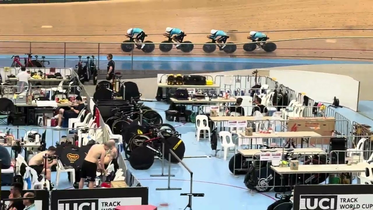 UCI Track World Cup 2026. Day 1. Men's Team Pursuit Rd 1. Hong Kong China v. Chinese Taipei