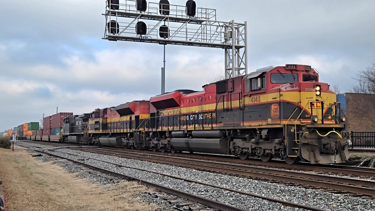 Priority intermodal overtakes a manifest train & KCS / KCSM power on NS Greenville District