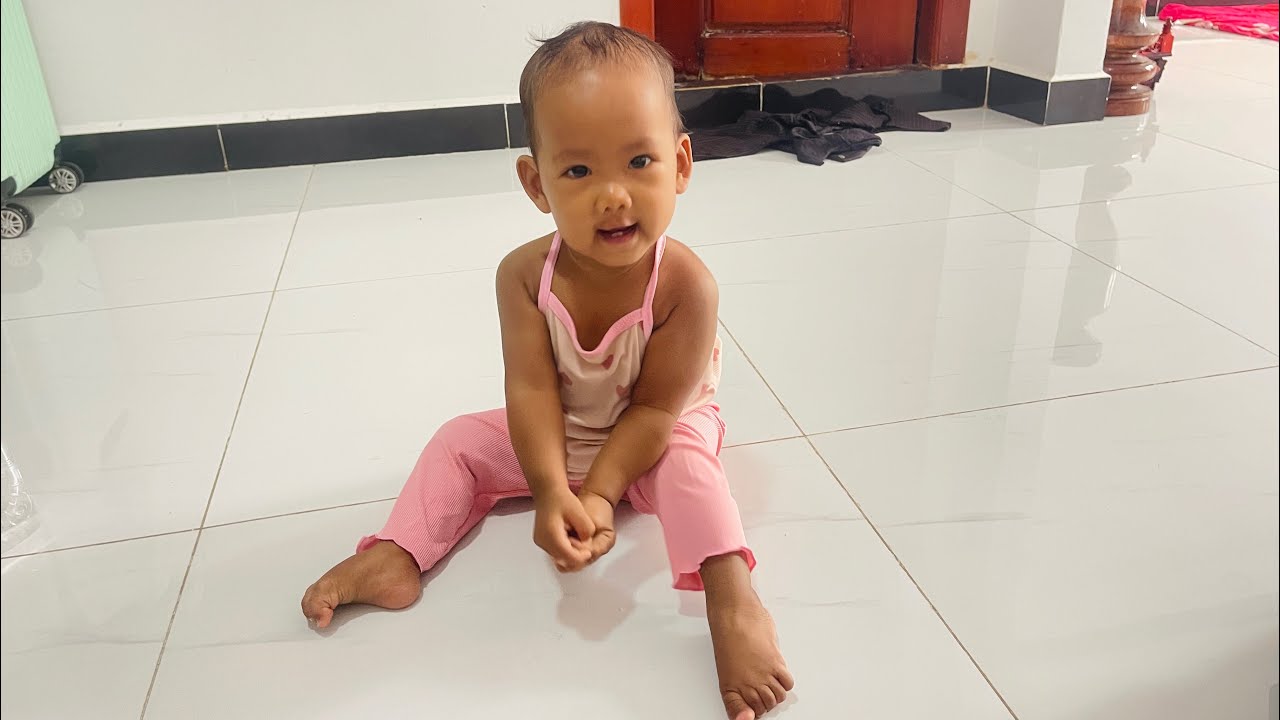 It's time to cook for my daughter​..