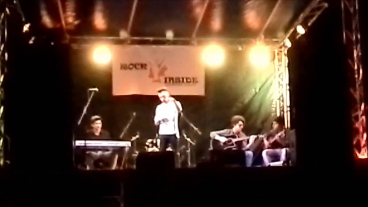 DIVINE MEMORY - Acid Rain (Avenged Sevenfold Cover) Melonata Sotto Le Stelle Live Acoustic