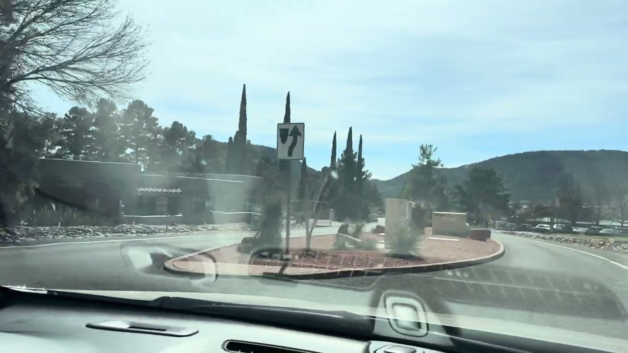 Driving in Sedona 2026