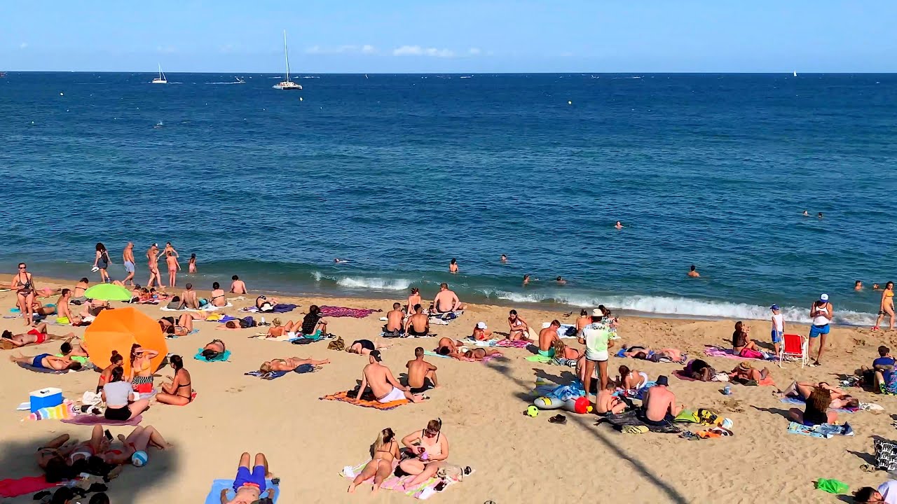 【4K】𝐖𝐀𝐋𝐊 ➜ BARCELONA Beach Spain 4k VIDEO Travel vlogger
