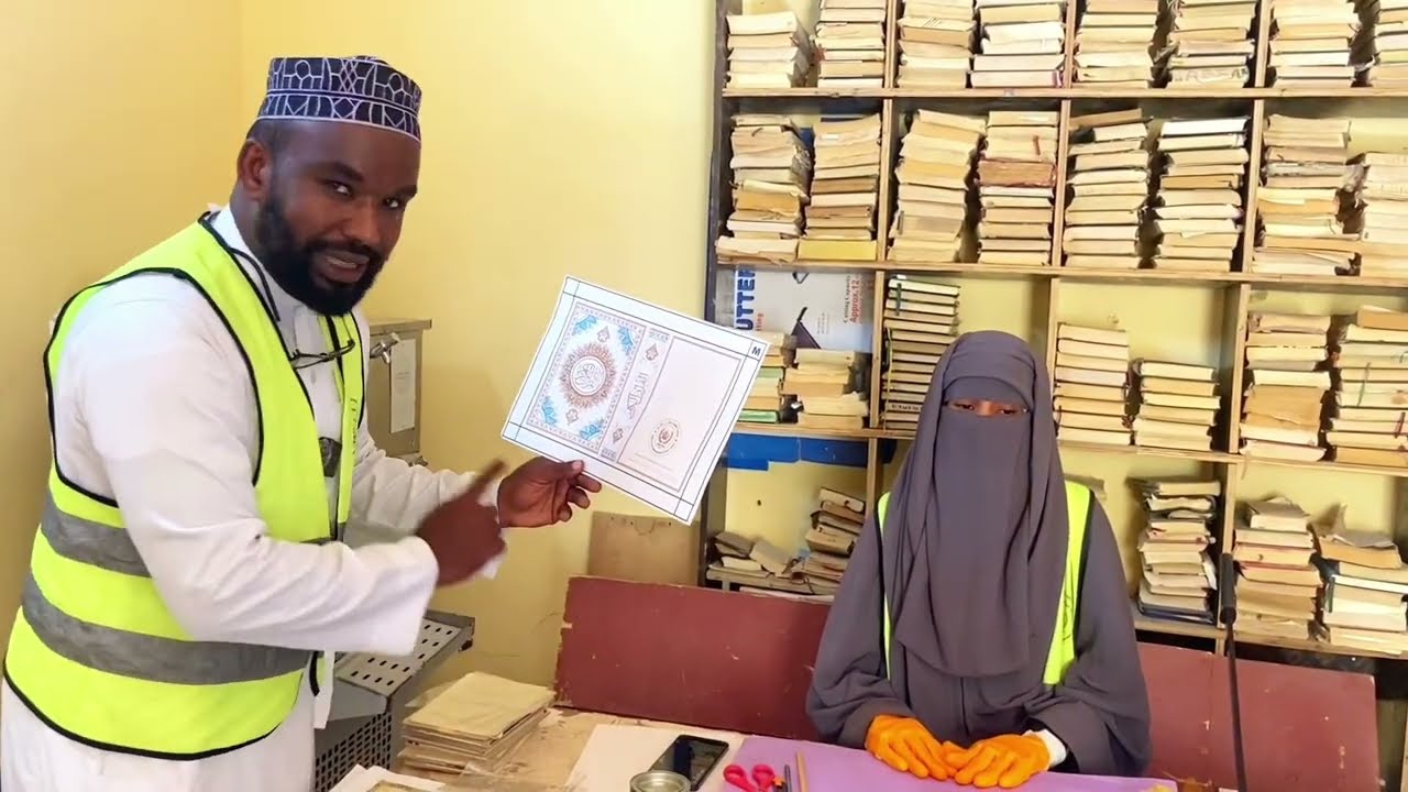 CASHARKA 3AAD EE SIDEE LOO SAMEEYA JALDIGA MUSHAFKA QURAANKA. 
