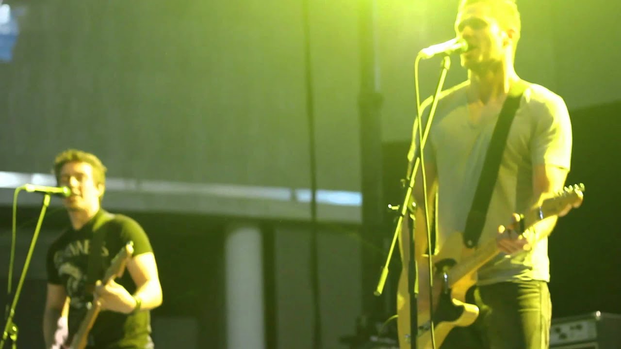 Stewart Mac - California @ O2 Dec Sessions 2011