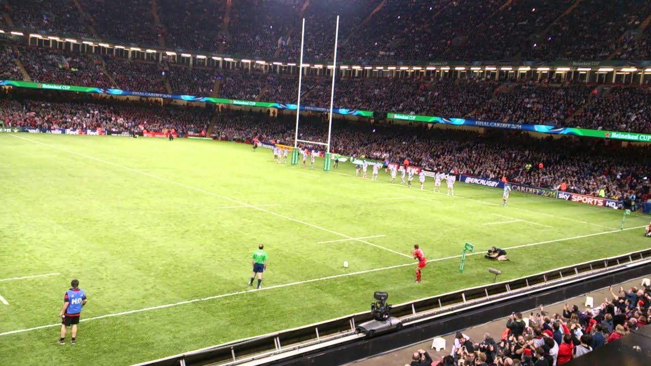 Jonny Wilkinson converts for Toulon Heineken cup