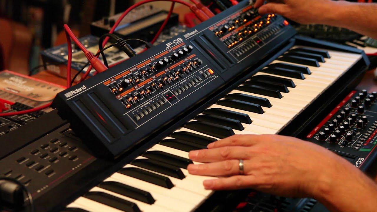 Roland Boutique - Two JP-08 Modules in Chain Mode Demo 1