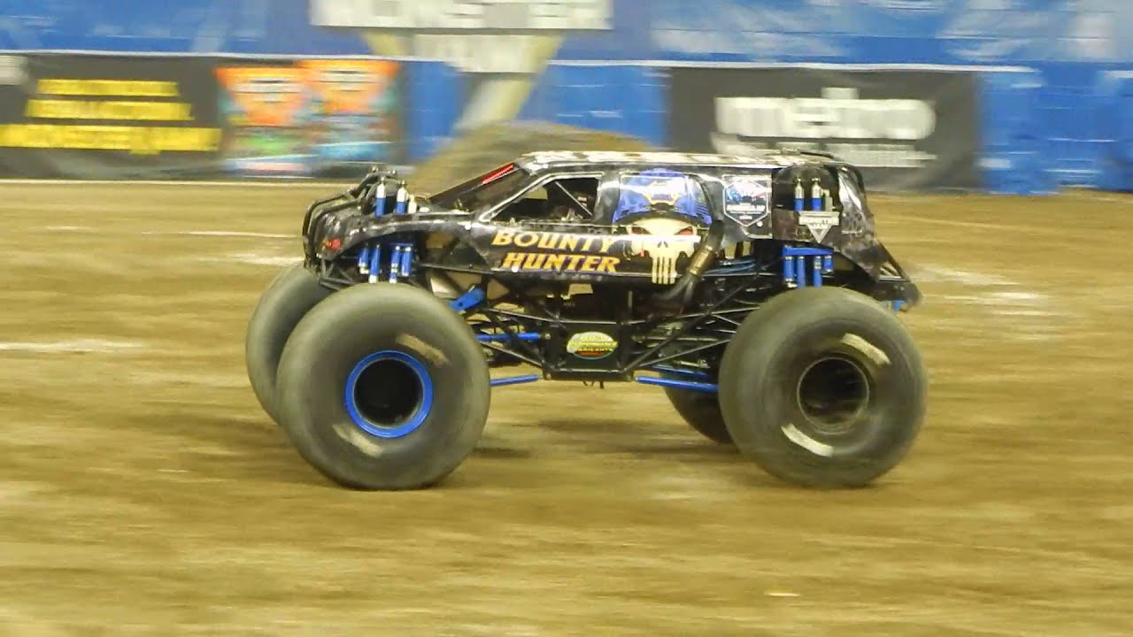 2019 Indianapolis Monster Jam - Bounty Hunter