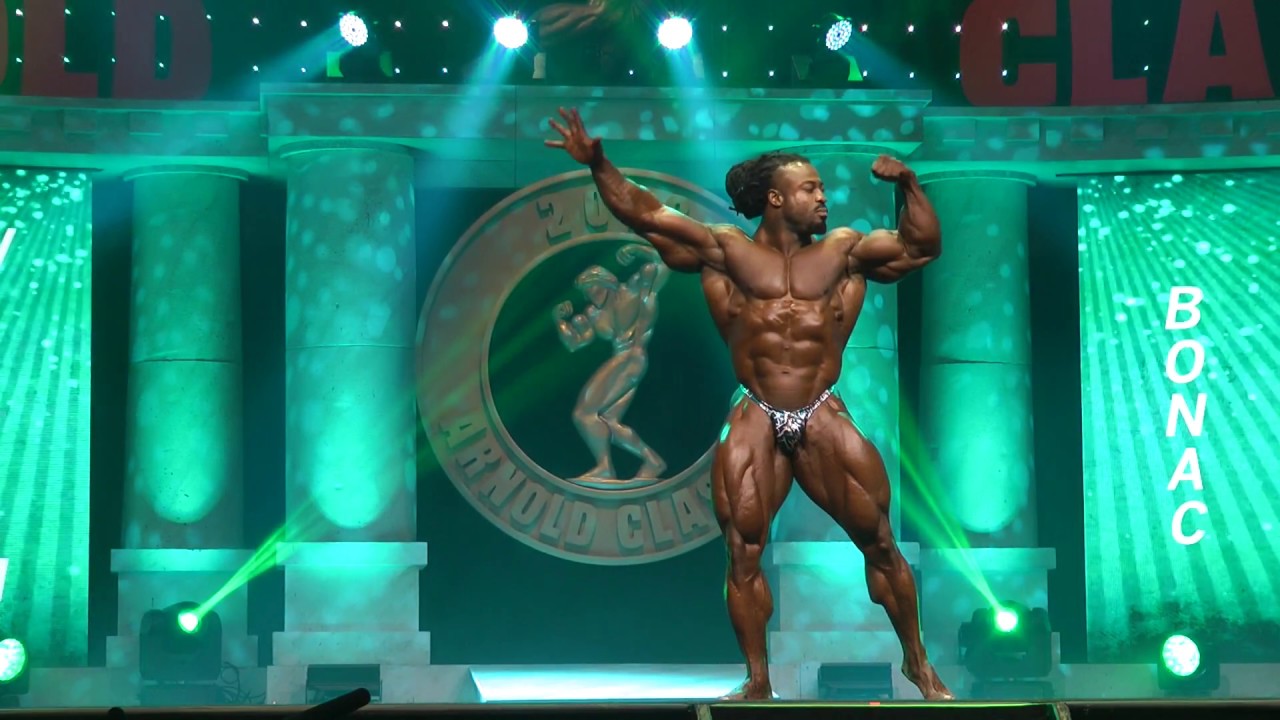 William Bonac Mens Open Winner Posing @Arnold Classic 2018