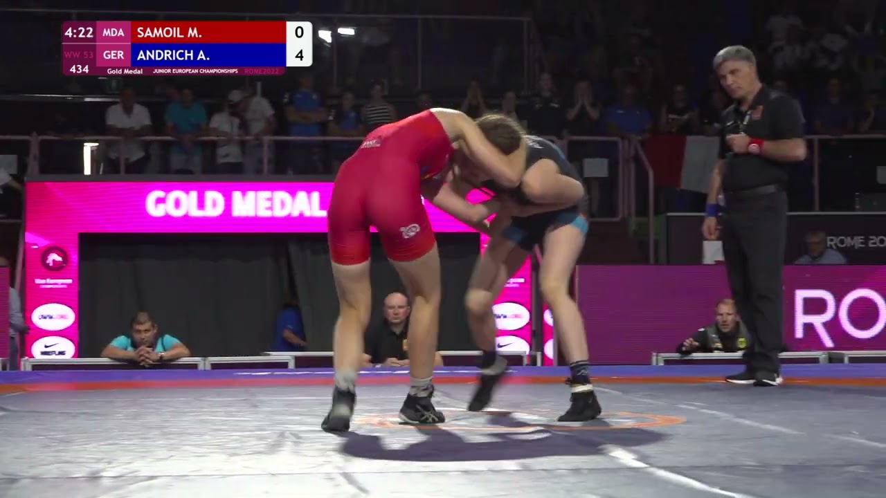 GOLD WW - 53 kg: M. SAMOIL (MDA) v. A. ANDRICH (GER)