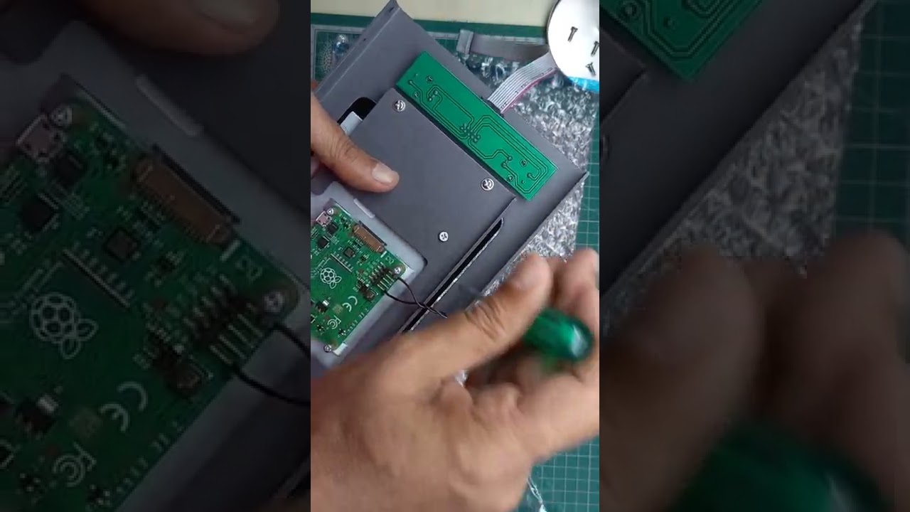 Assembly of the basic sBitx (DE)