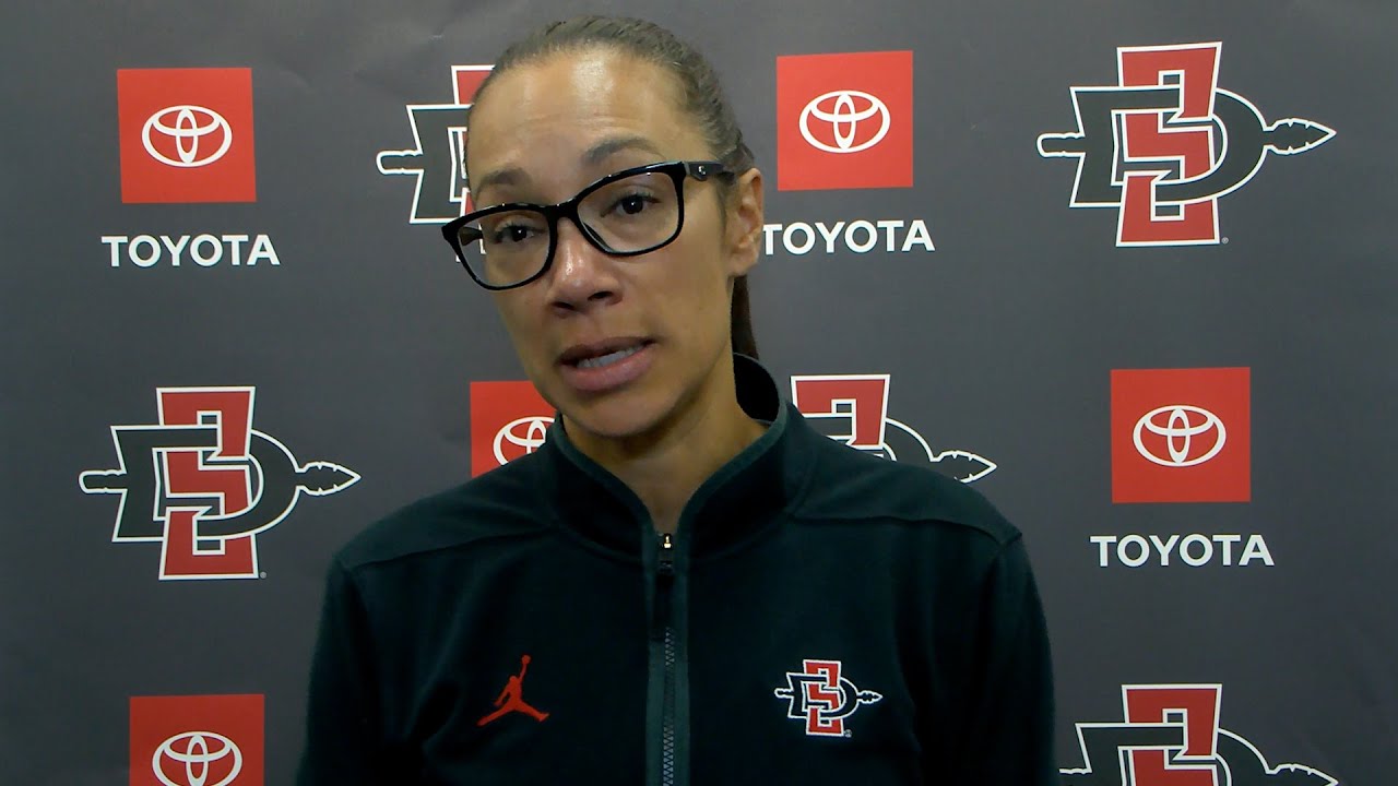 SDSU WOMEN'S HOOPS: HEAD COACH STACIE TERRY-HUTSON & NAOMI PANGANIBAN POST GAME AFTER HAWAI'I