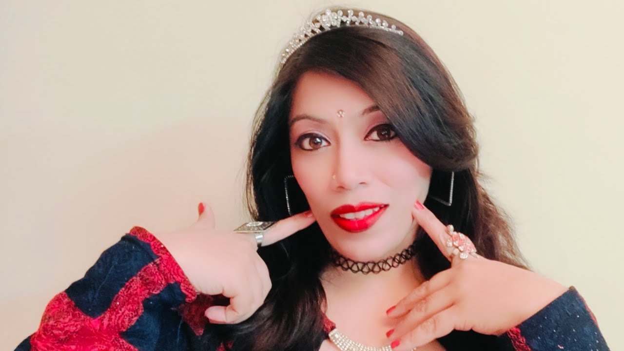 Trending Live with Shruti 💋🧿 Family Greetings is Live