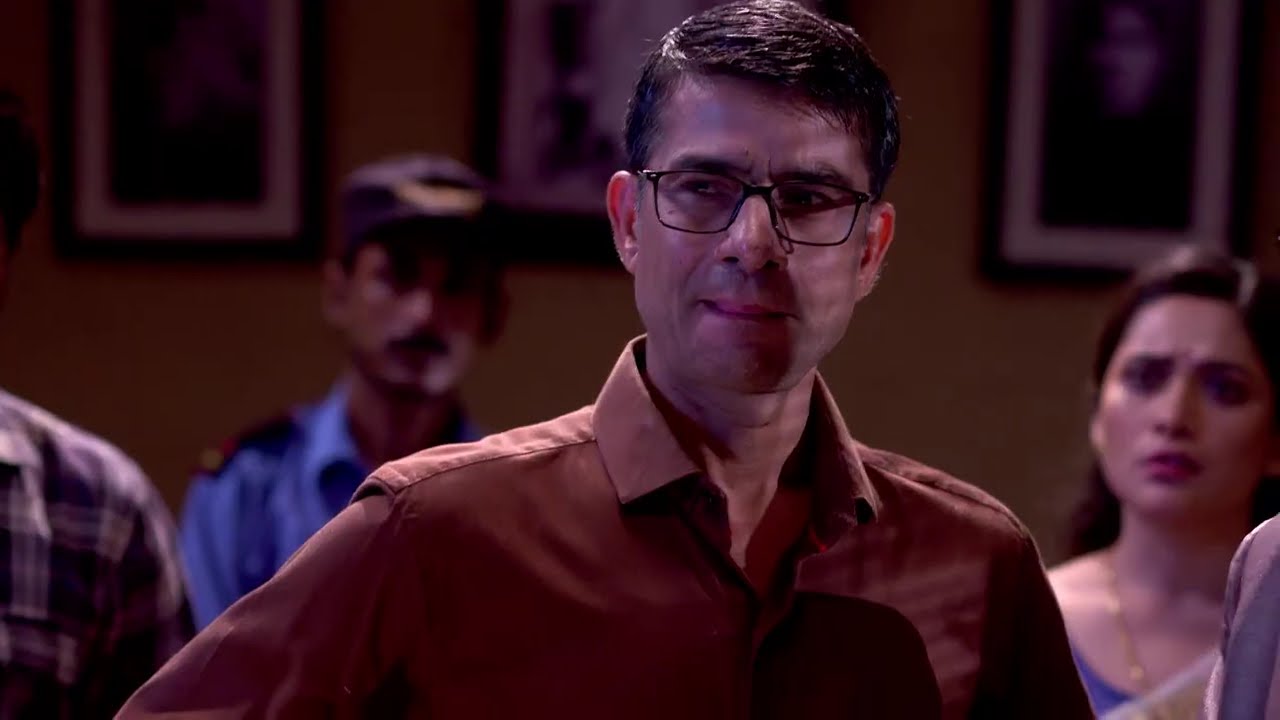 Mittir Bari - পুলিশের হাতে ধরা পড়লো কুমার গৌরব !