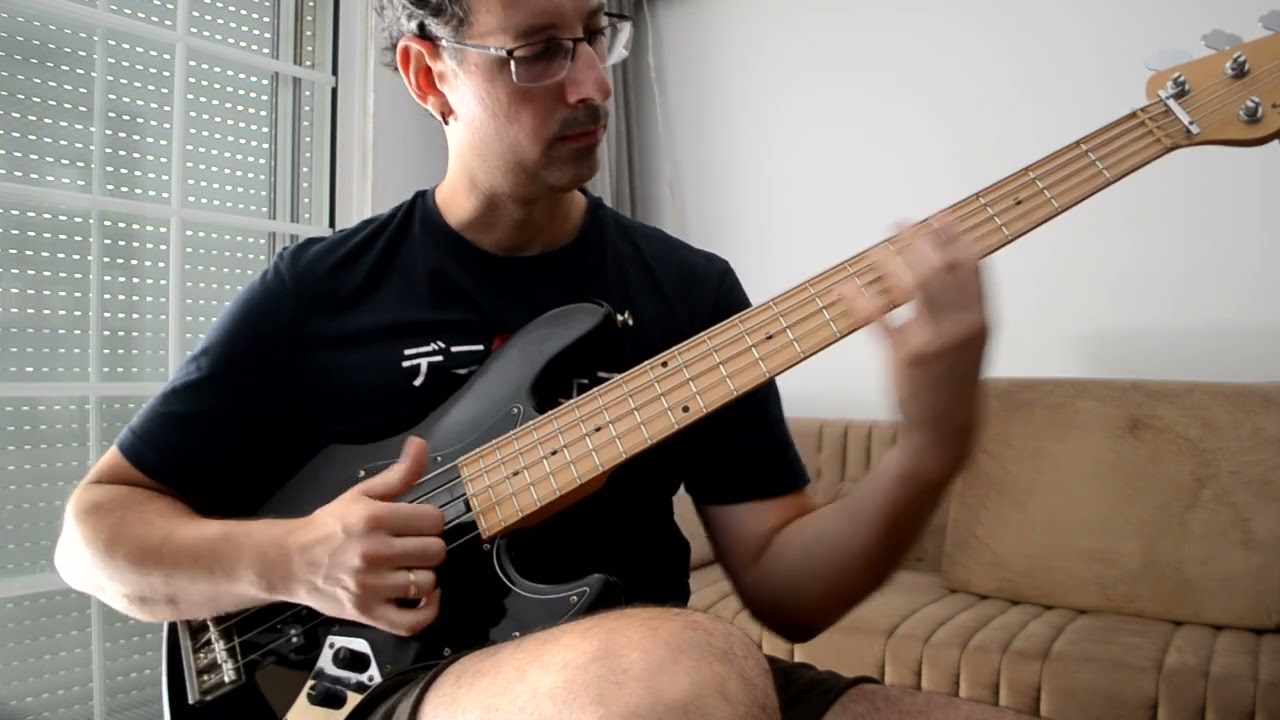 Victor Wooten - You Can't Hold No Groove (bass cover)