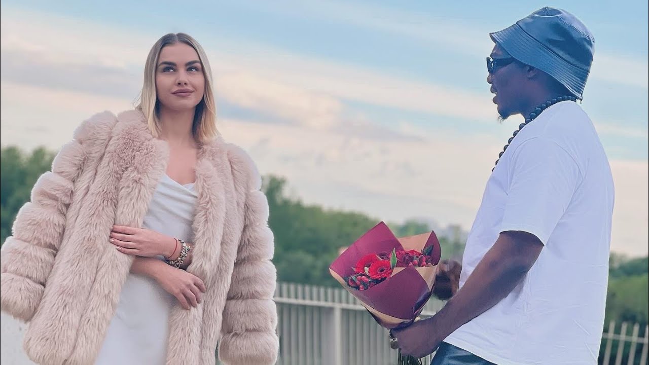 Goya Menor - &ldquo;I Do&rdquo; ft. Magnito (Lyrics Video)