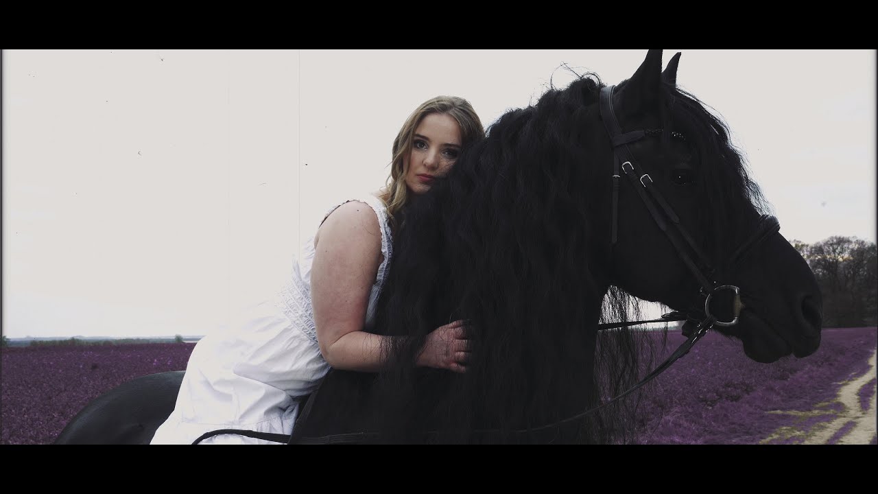 ALEX ZIND - Cruel Summer (feat. Lisa Schwab) - Official Video 4K