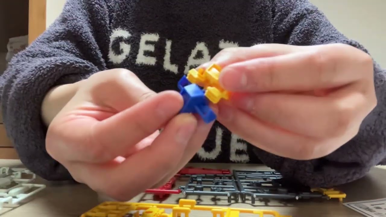 ガンプラ作る音でASMR