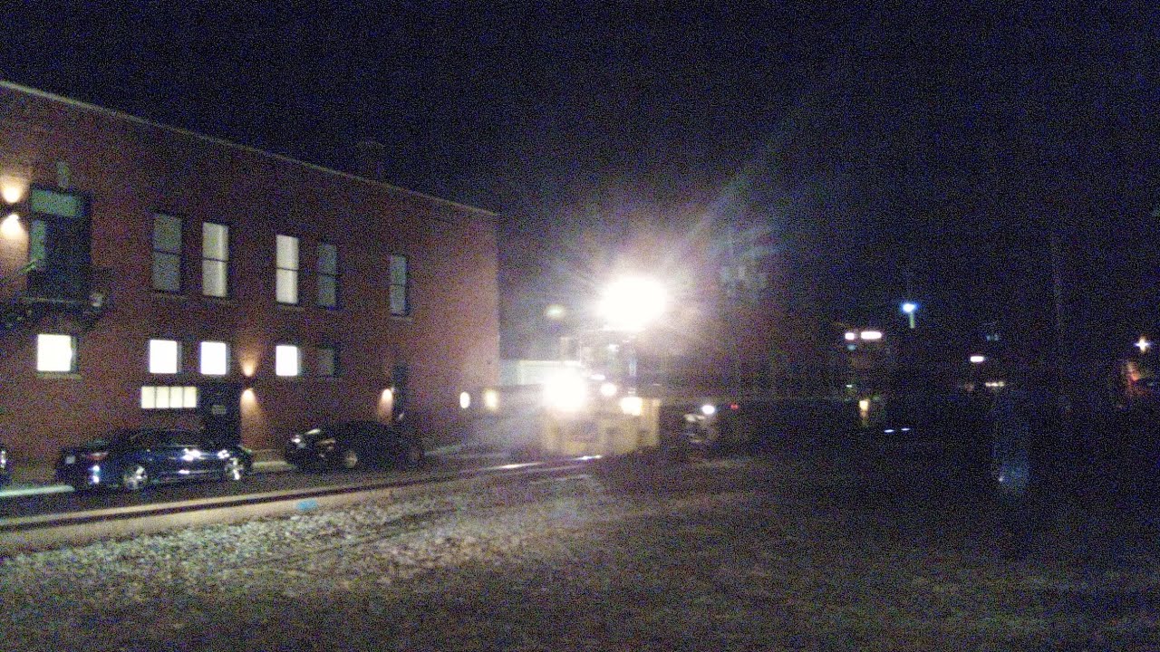 Night Late Evening EASTBOUND FW-LI CFE-09 CFE Mixed Freight/Steel Train! (01/10/2026)