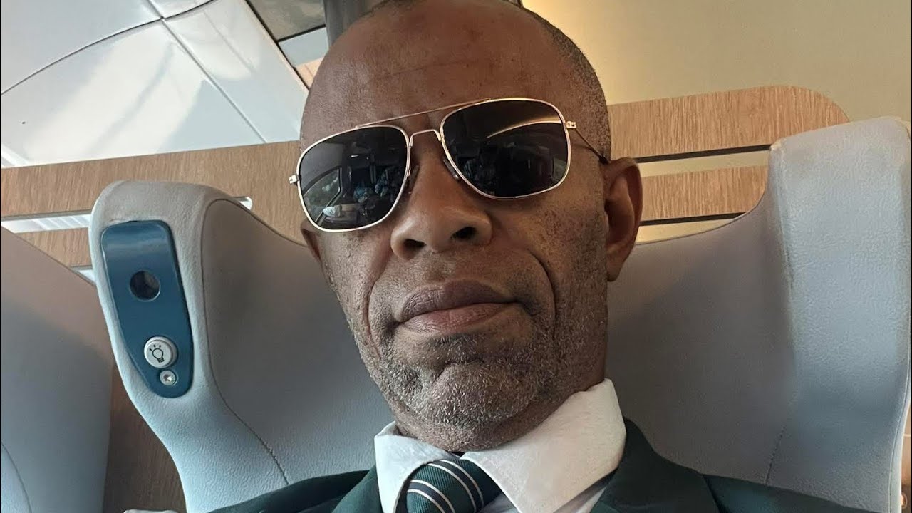 Nde ze duan kwezi bo wa tukufu ba mngu ngudjori waniya si radhulumiwa