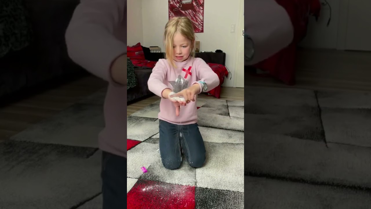 Sie VERSTEHT es NICHT! 😂 #shorts #tiktok #kinder #zauberer #tricks #diy