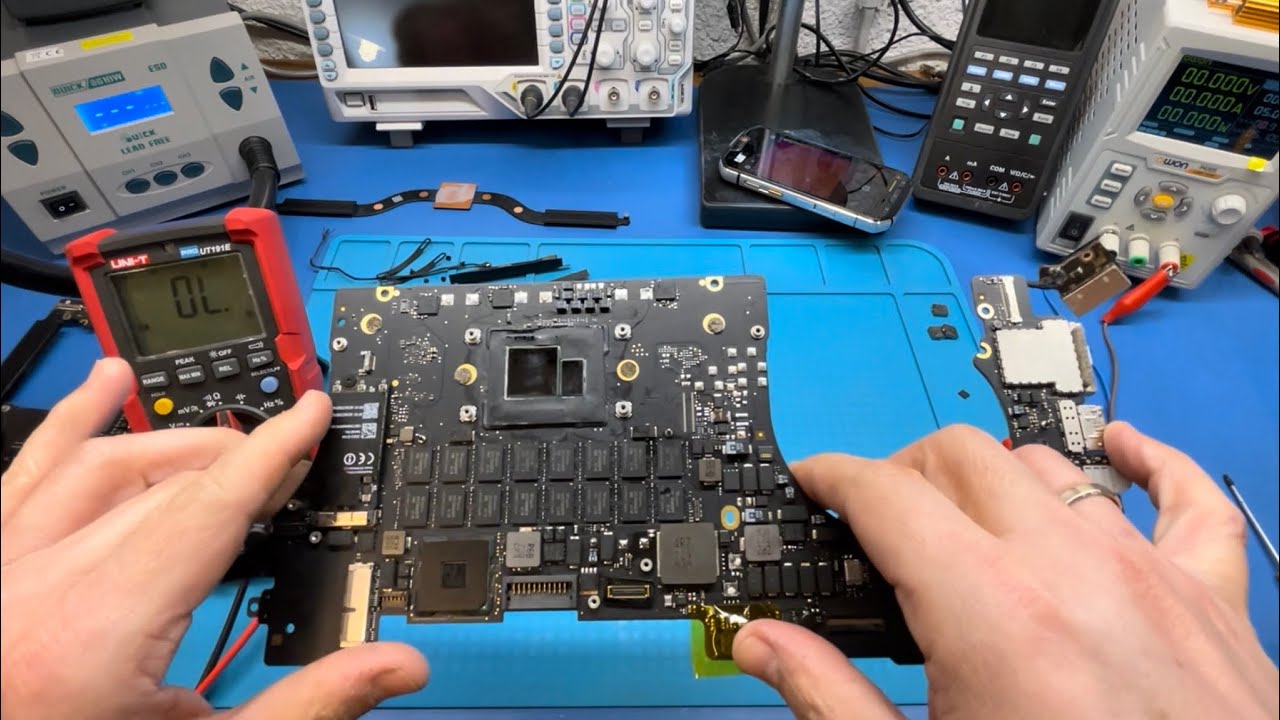 KONKRETNIE UBITY 😱🔥MacBook Pro A1398