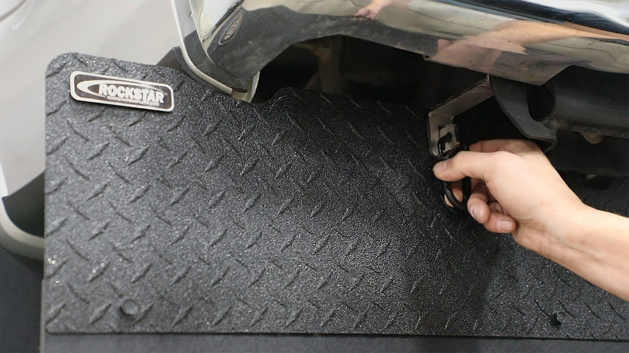 User Friendly ROCKSTAR&trade; Full Width Tow Flap