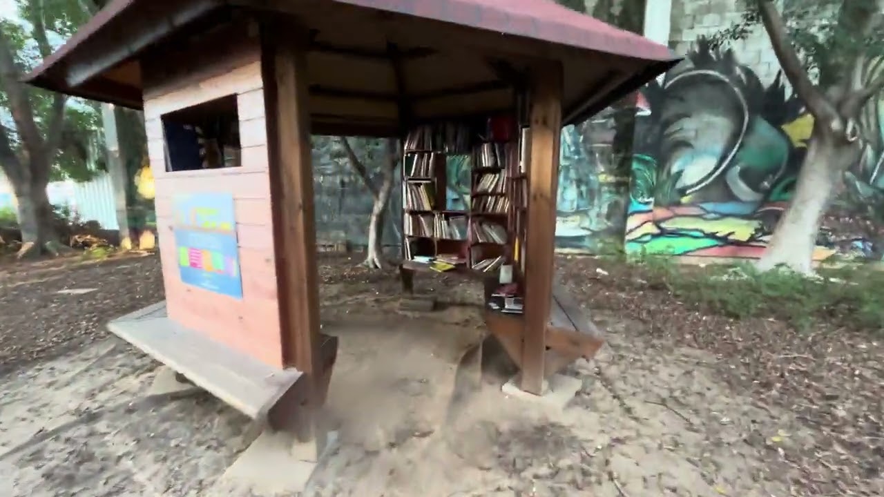 Free street library