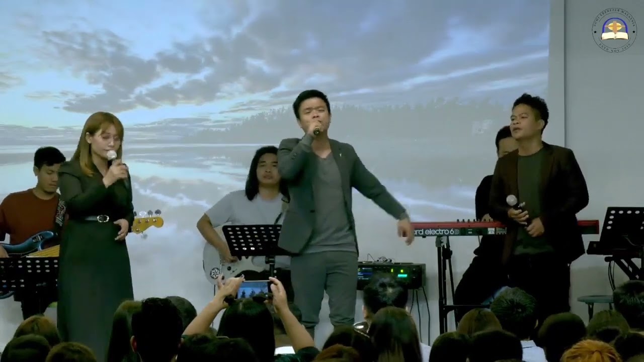 ZEM ah Siapa' hong မိတ်ဆက်na leh la dawng2 sakna