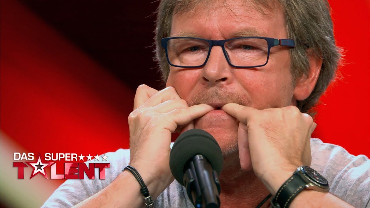 Fingerpfeifer lässt Dieter auf dem Jurypult feiern | Das Supertalent 2019 | Sendung vom 14.09.2019