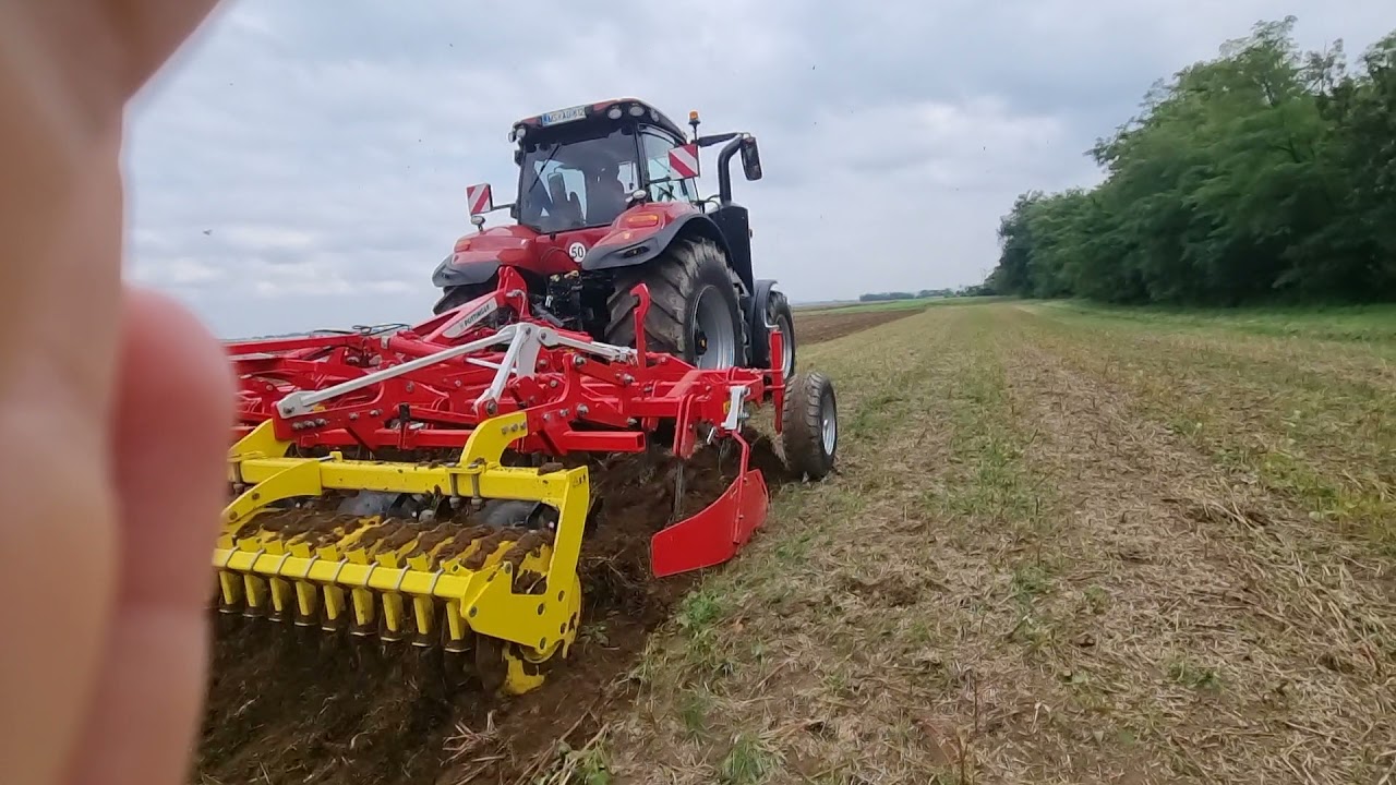 Case IH MAGNUM 340 AFS CONNECT+ Poettinger SYNKRO 5030 K
