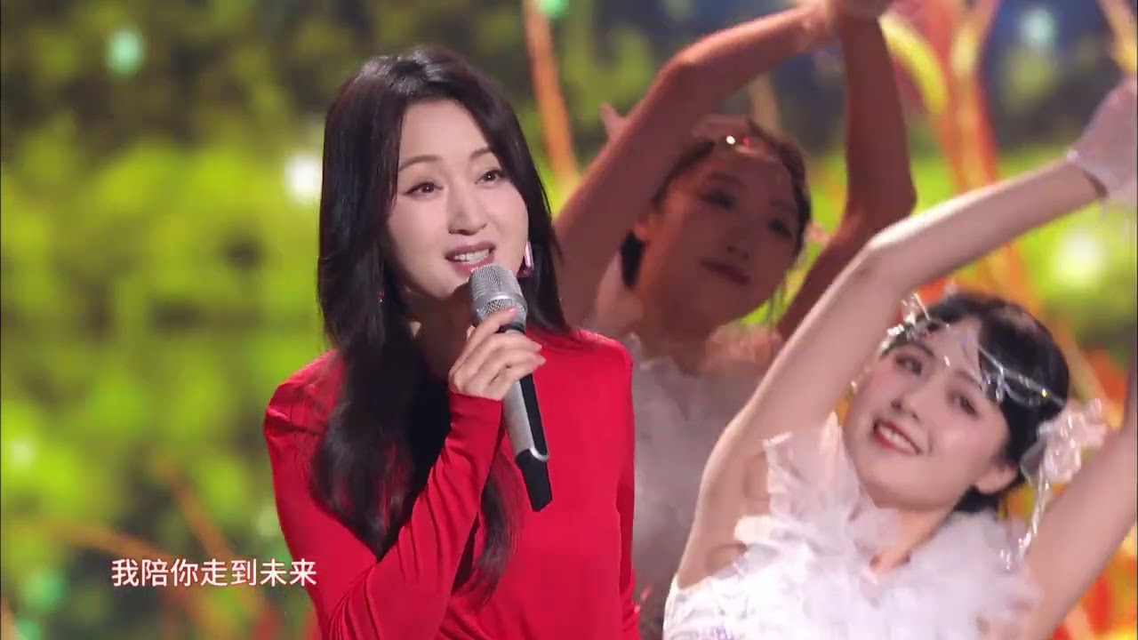 【ENG SUB】湖南卫视新时代新雷锋晚会，杨钰莹演唱《春暖花开》遇见更好的自己