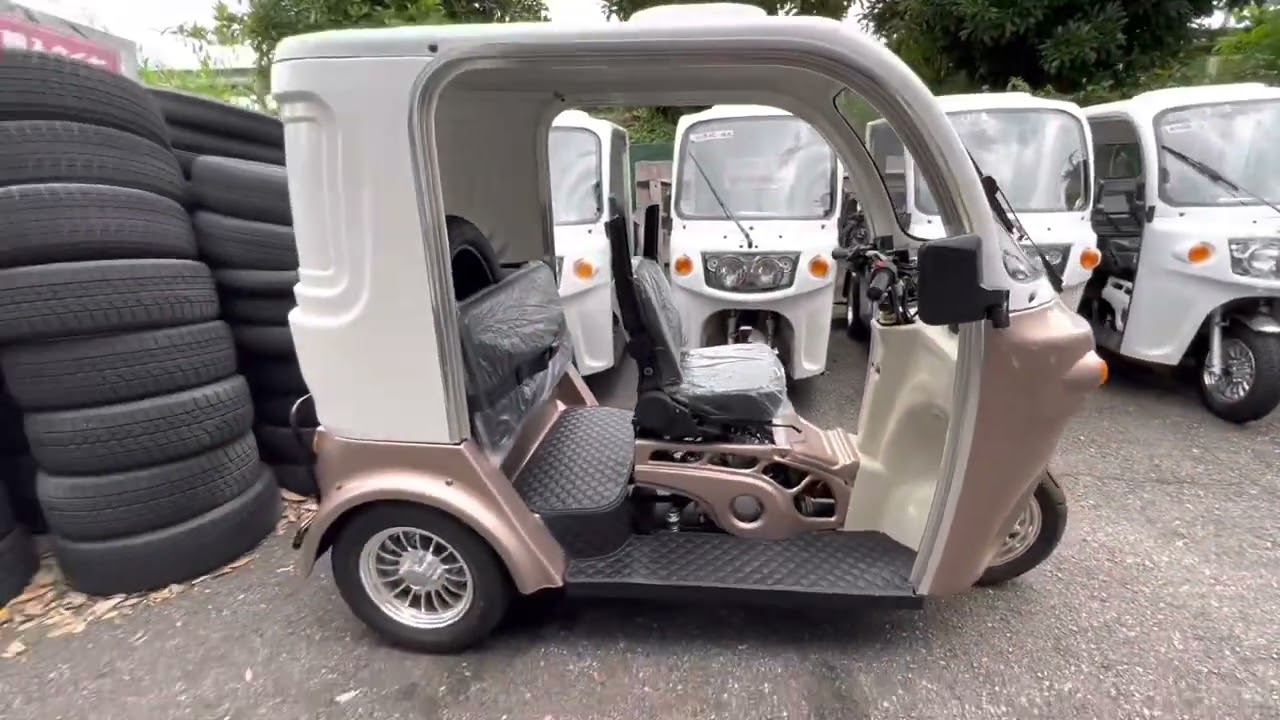 女性オーナーさん　APトライク 　APtrikes125