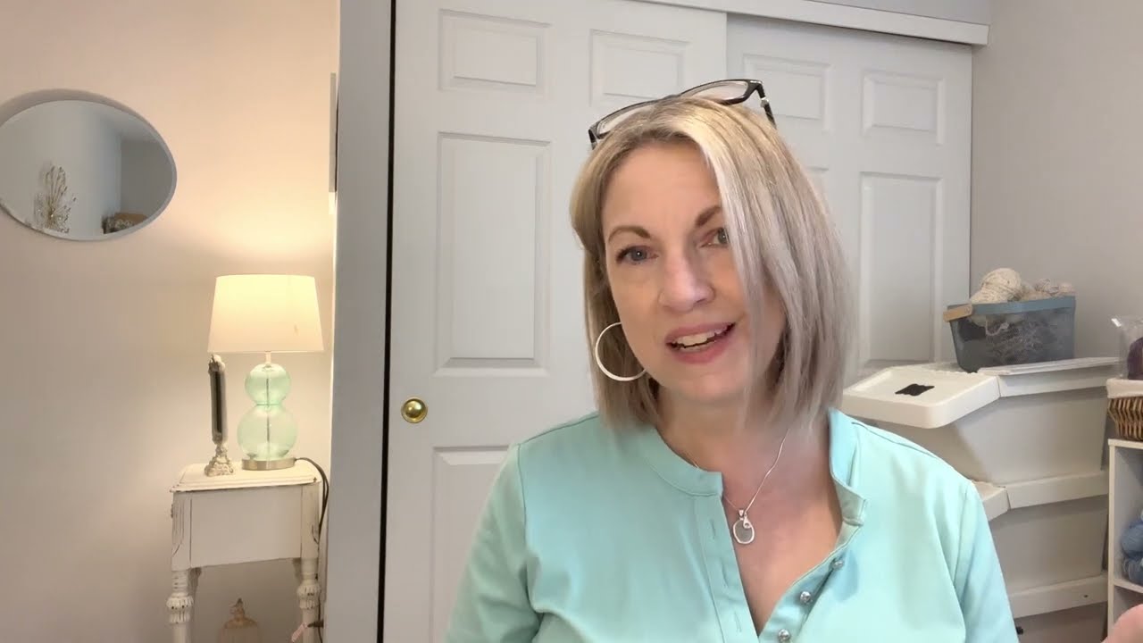 Knitting / Fiber Arts Podcast Episode 1 - 2022 Carnation Yarn Crawl and Bluegrass Yarn & Fiber Crawl