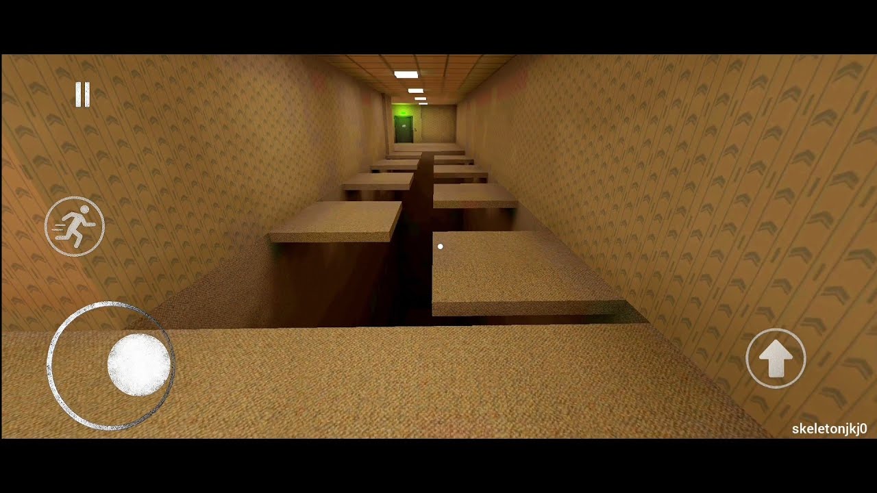 Obby In Backrooms Gameplay