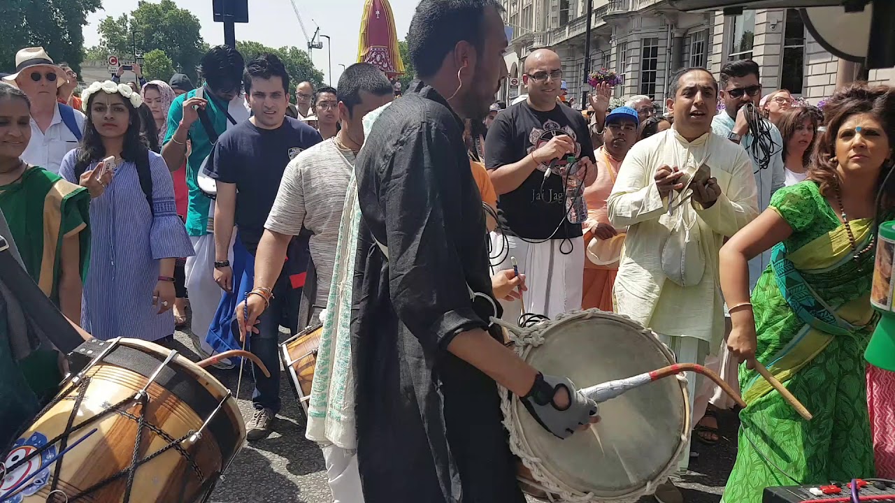 Gurusevak Das London Ratha yatra kirtans 2018