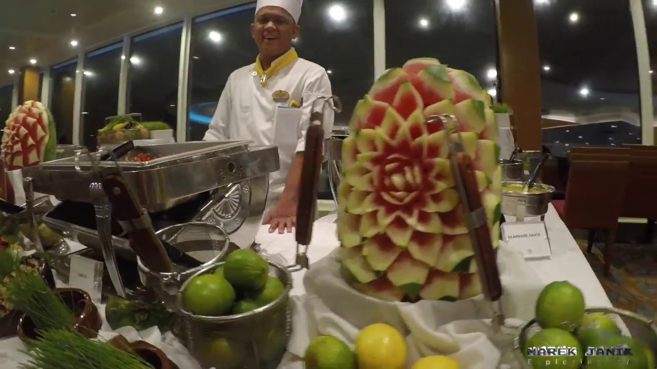 Oasis of the Seas 9 Free Places to Eat