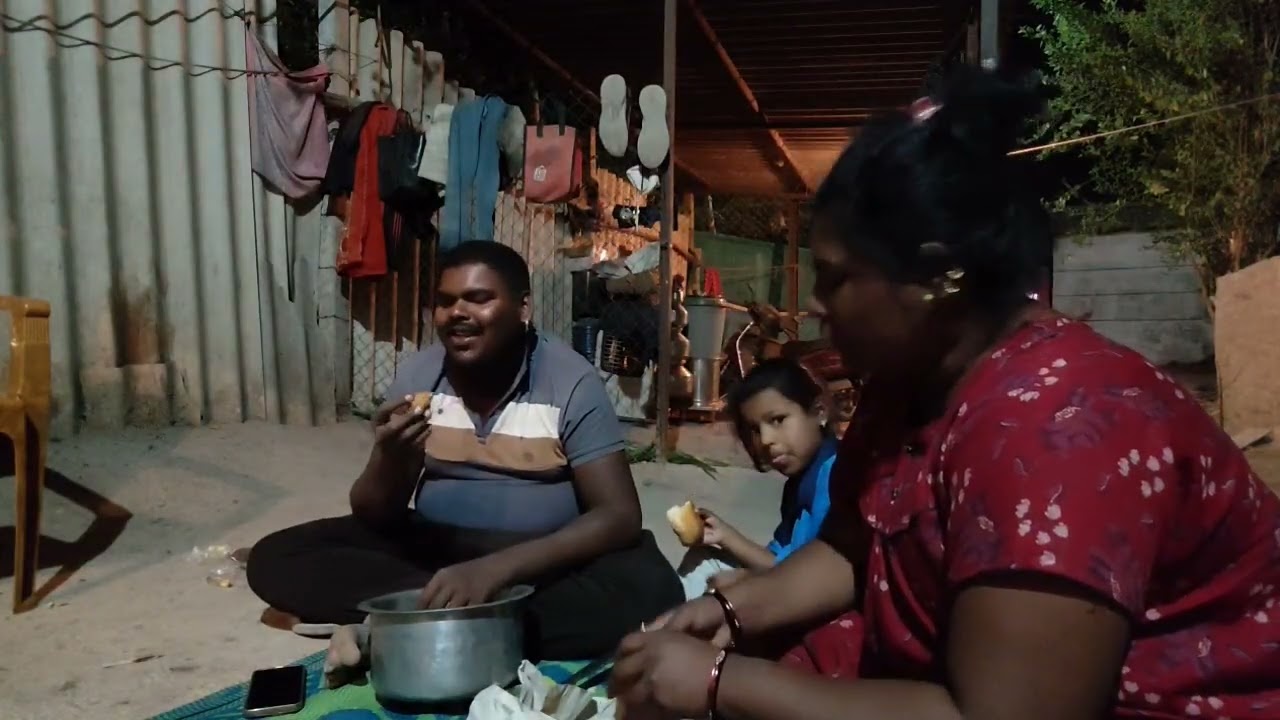 माझंच खाऊन माझ्यावर उभ्यानी तांगड्या करून मुतायला लागला कसा भांडतोय मला किती माज याला 😭😭