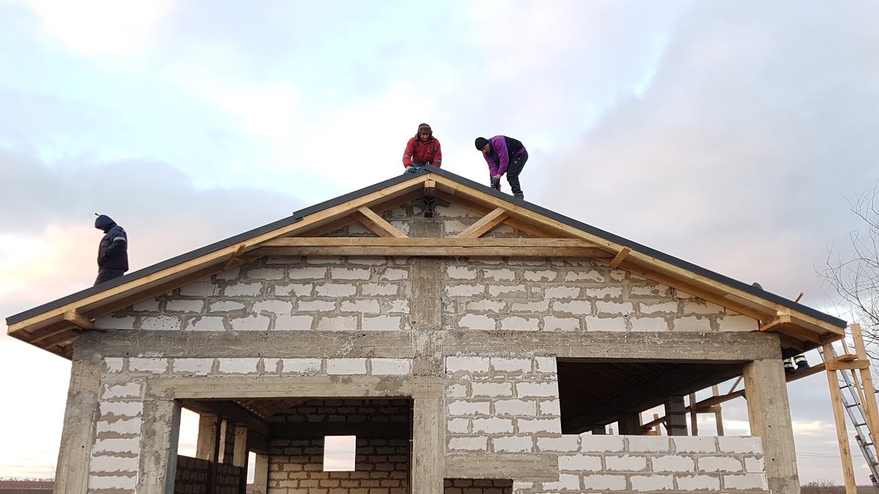 монтаж фальцевой кровли (Молдова), instalarea acoperiș faltsevy (Moldova)